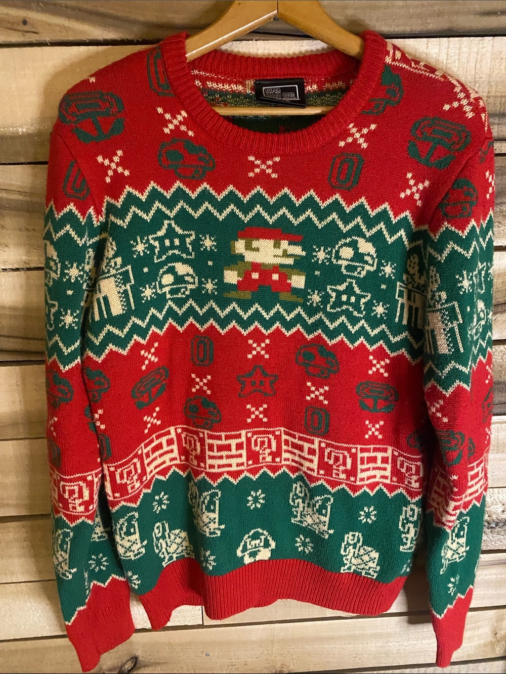 Super Mario Bros. Red & Green Pixel Game ugly Christmas Sweater crewneck medium